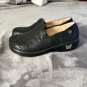 Alegria Keli Pro Embossed Slip-On Women’s Shoes- Never worn